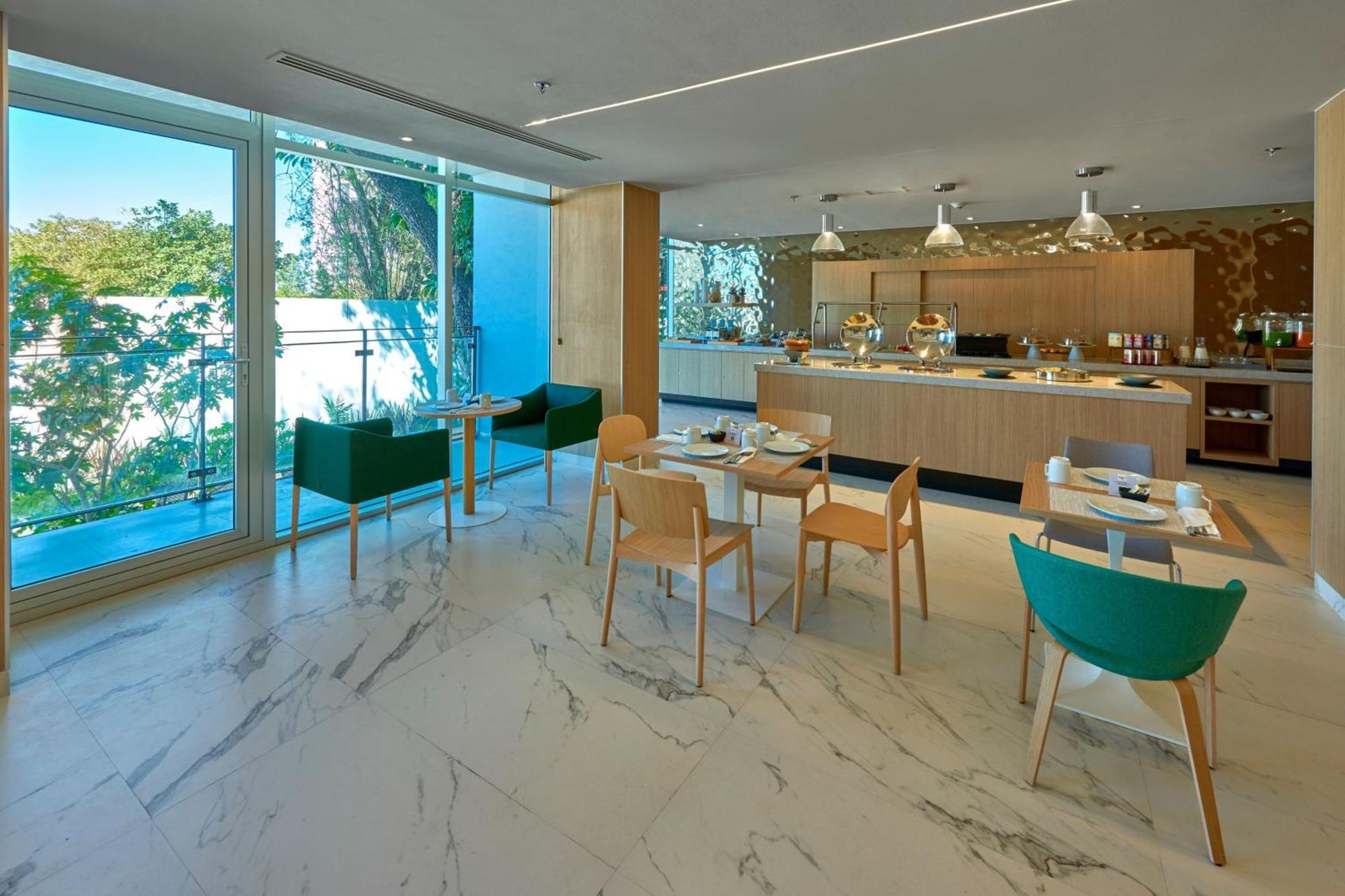 City Express Plus By Marriott Guadalajara Providencia Exterior photo